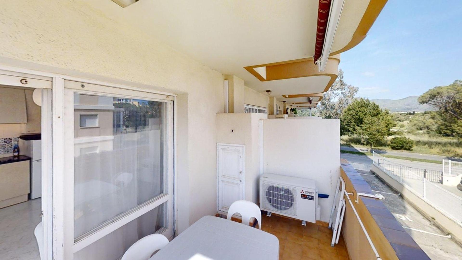 Appartement 1-5 Con Parking Privado
